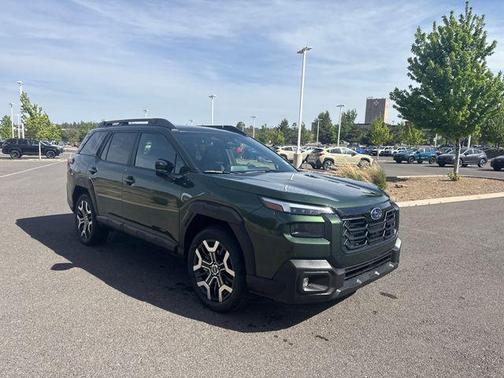 Deep Emerald Green 2026 Subaru Outback Touring XT