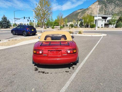 Red 1993 Mazda MX-5 Miata Limited Edition