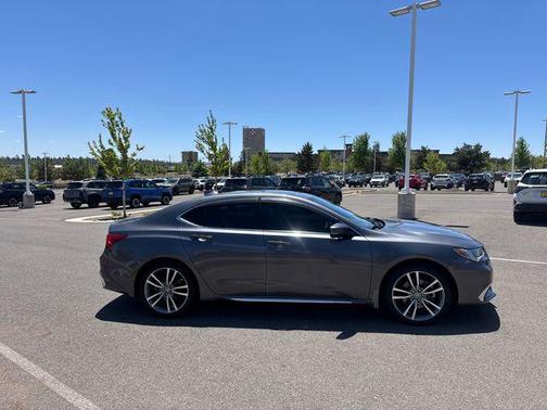 Modern Steel Metallic 2020 Acura TLX Technology