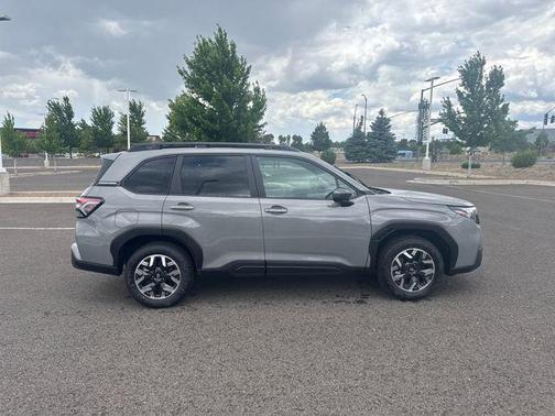 Pearl 2026 Subaru Forester Premium