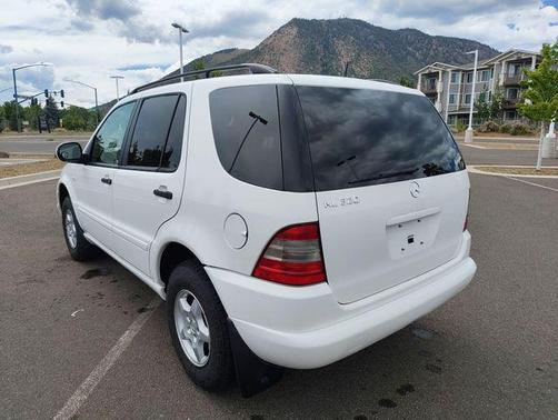 Polar White 2000 Mercedes-Benz M-Class ML 320