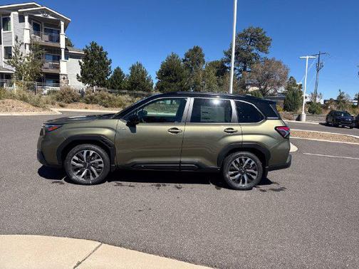 Green Metallic 2026 Subaru Forester Hybrid Touring