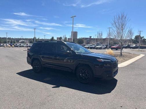 Crystal Black Silica 2026 Subaru Outback Limited