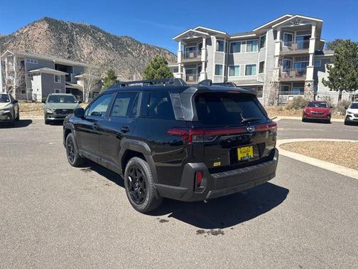 Crystal Black Silica 2026 Subaru Outback Limited