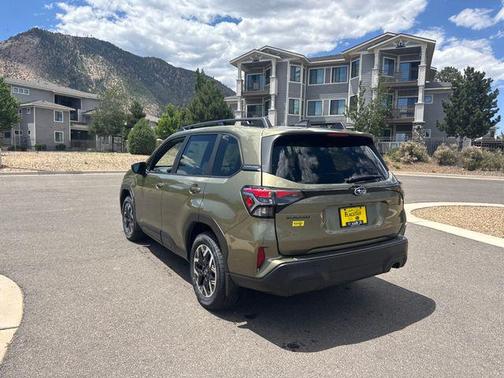 Green Metallic 2026 Subaru Forester Premium