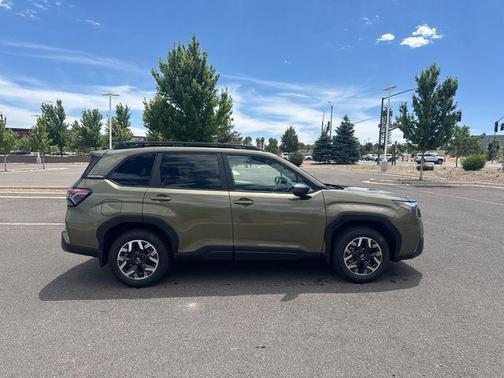 Green Metallic 2026 Subaru Forester Premium