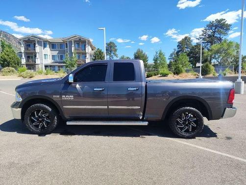 Granite Crystal Metallic Clearcoat 2016 RAM 1500 Big Horn