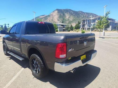Granite Crystal Metallic Clearcoat 2016 RAM 1500 Big Horn