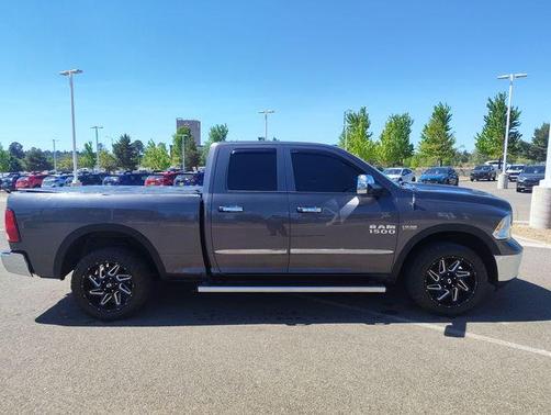 Granite Crystal Metallic Clearcoat 2016 RAM 1500 Big Horn