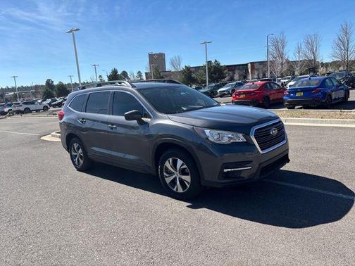 Magnetite Gray Metallic 2020 Subaru Ascent Premium 8-Passenger