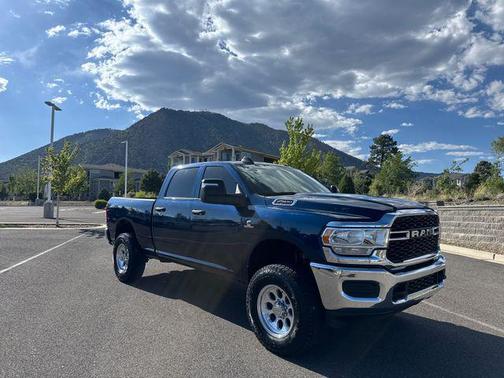 Patriot Blue Pearlcoat 2024 RAM 2500 Tradesman Crew Cab 4x4 6'4' Box