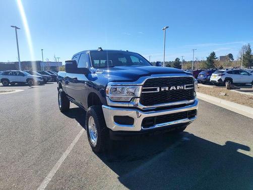 Patriot Blue Pearlcoat 2024 RAM 2500 Tradesman Crew Cab 4x4 6'4' Box