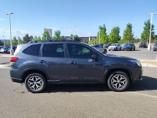 Magnetite Gray Metallic 2023 Subaru Forester Premium
