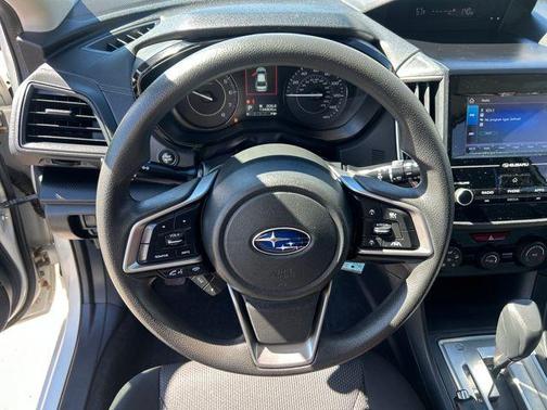 2019 Subaru Impreza 2.0i