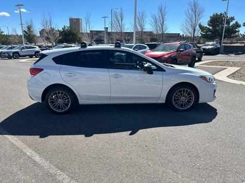 2019 Subaru Impreza 2.0i