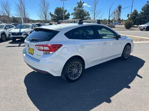 2019 Subaru Impreza 2.0i