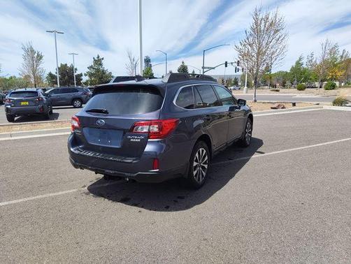 Carbide Gray Metallic 2017 Subaru Outback 2.5i Limited