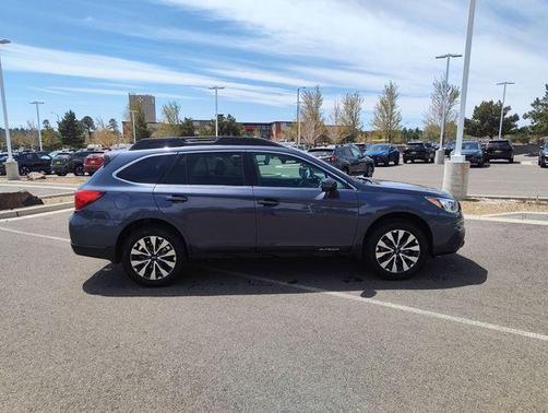 Carbide Gray Metallic 2017 Subaru Outback 2.5i Limited