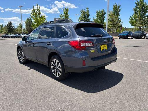 Carbide Gray Metallic 2017 Subaru Outback 2.5i Limited