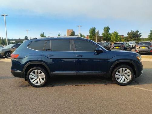Blue Metallic 2021 Volkswagen Atlas 3.6L SEL