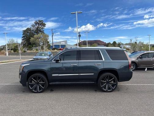 Shadow Metallic 2019 Cadillac Escalade Premium Luxury
