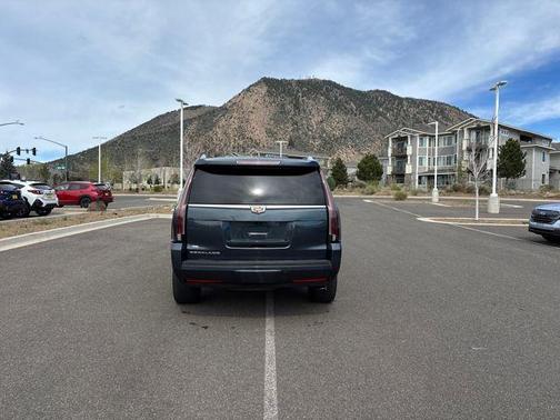 Shadow Metallic 2019 Cadillac Escalade Premium Luxury