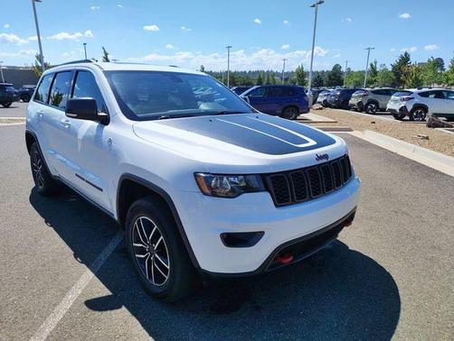 Bright White Clearcoat 2020 Jeep Grand Cherokee Trailhawk