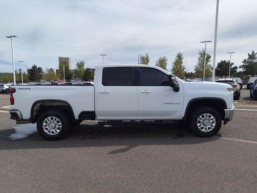 Summit White 2021 Chevrolet Silverado 2500 LT
