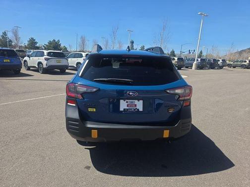 Geyser Blue 2023 Subaru Outback Wilderness