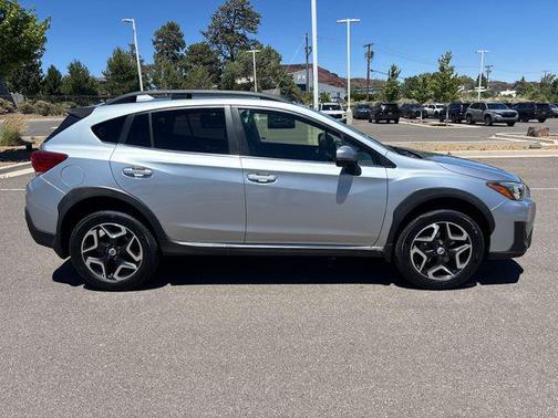 Ice Silver Metallic 2018 Subaru Crosstrek 2.0i Limited