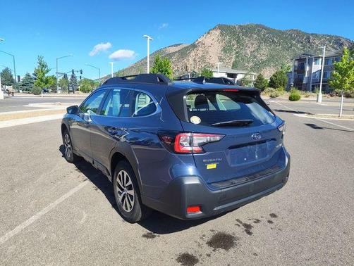 Cosmic Blue Pearl 2024 Subaru Outback Base