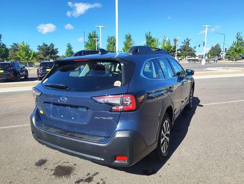 Cosmic Blue Pearl 2024 Subaru Outback Base