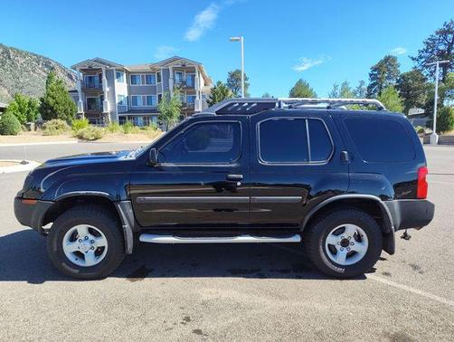 Super Black 2004 Nissan Xterra XE