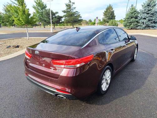Sangria 2018 Kia Optima EX