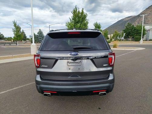 Magnetic 2016 Ford Explorer Sport