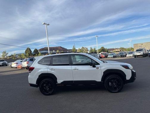 Crystal White Pearl 2024 Subaru Forester Wilderness