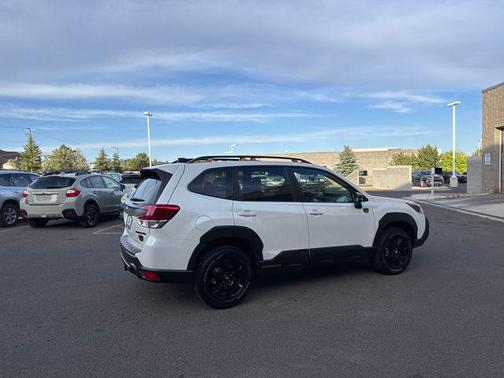 Crystal White Pearl 2024 Subaru Forester Wilderness