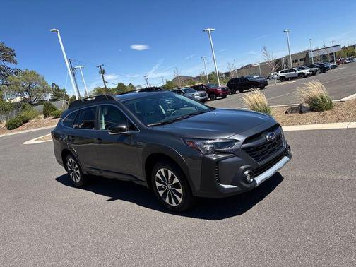 Magnetite Gray Metallic 2025 Subaru Outback Limited