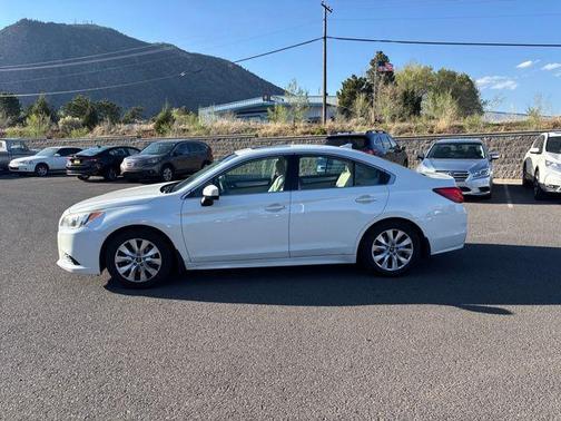 2016 Subaru Legacy Premium