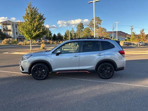 Ice Silver Metallic 2024 Subaru Forester Sport