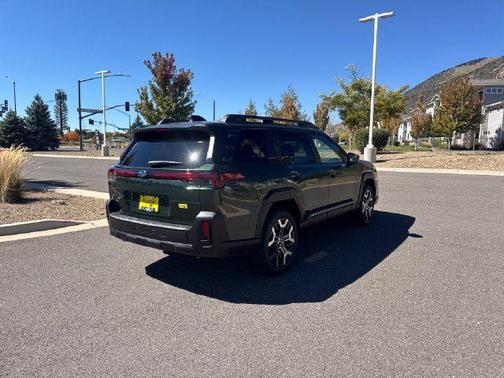 Deep Emerald Green 2026 Subaru Outback Touring XT