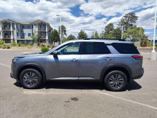 Gun Metallic 2025 Nissan Pathfinder SV 4WD