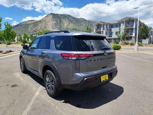 Gun Metallic 2025 Nissan Pathfinder SV 4WD