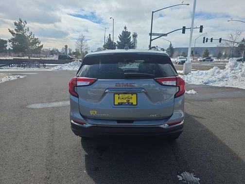 2024 GMC Terrain AWD AT4