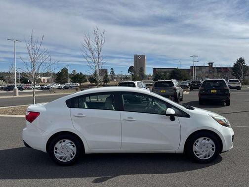 Clear White 2013 Kia Rio LX