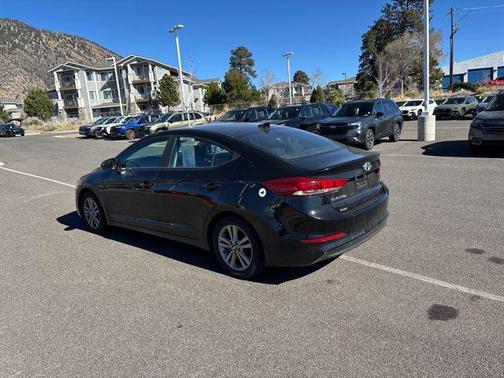 2017 Hyundai ELANTRA Value Edition