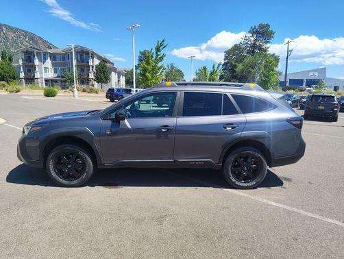 Magnetite Gray Metallic 2022 Subaru Outback Wilderness