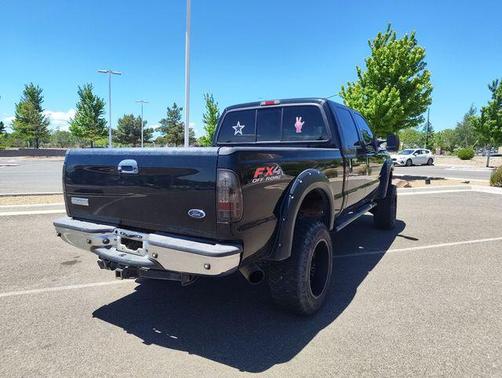 Black 2005 Ford F-250