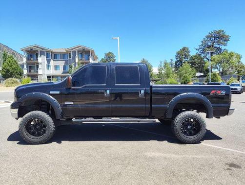 Black 2005 Ford F-250