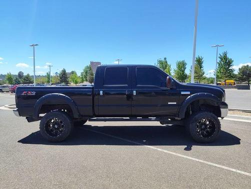 Black 2005 Ford F-250